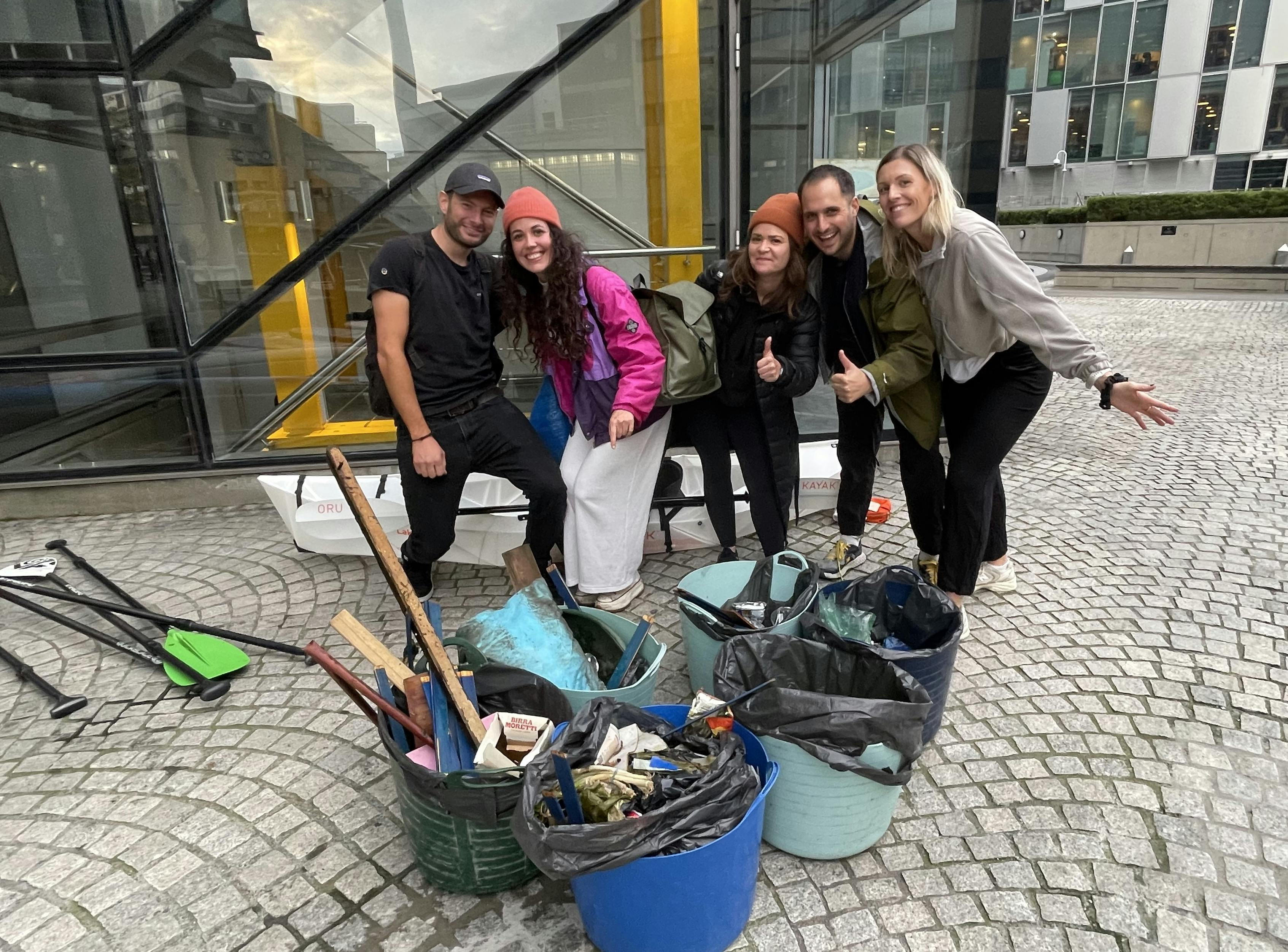 Ticket Tailor team litter picking from the river Thames