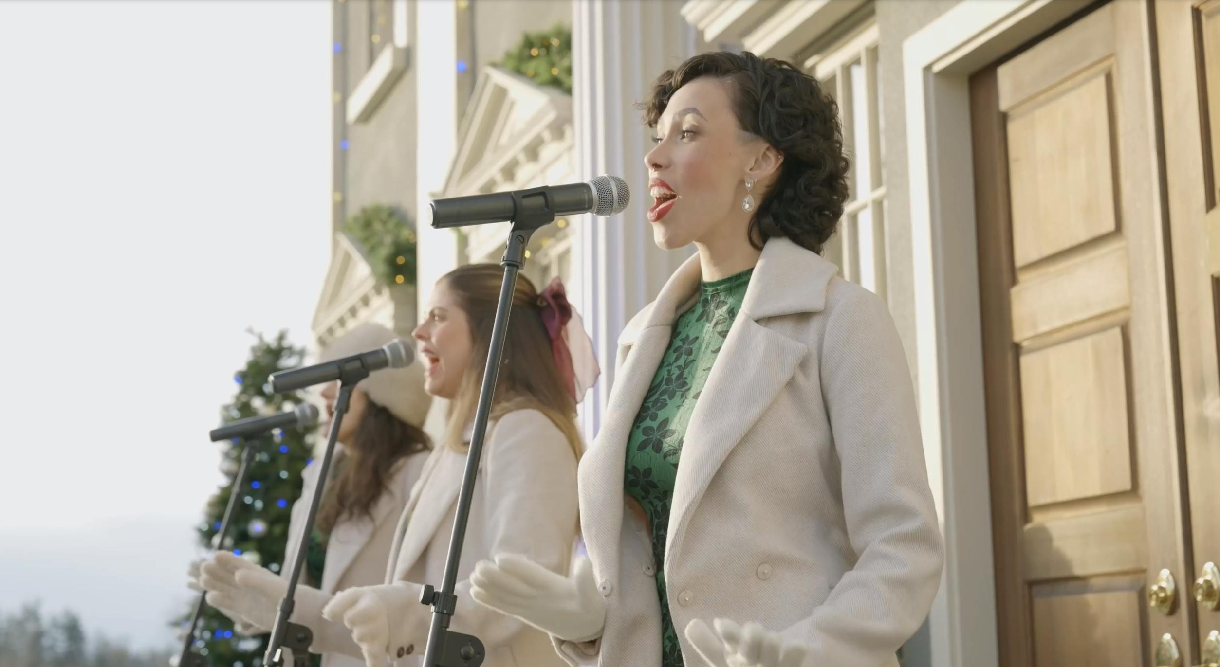 Three Singers performing at Martini Film Studios
