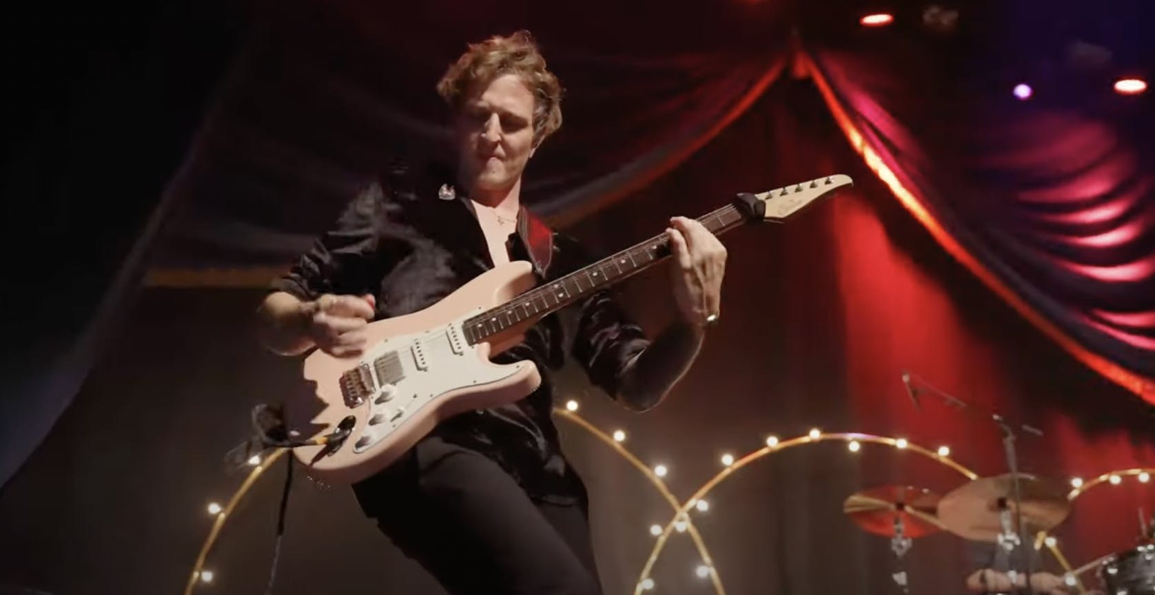 Party like gatsby guitarist