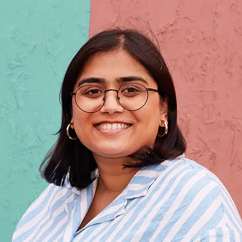 headshot of karishma