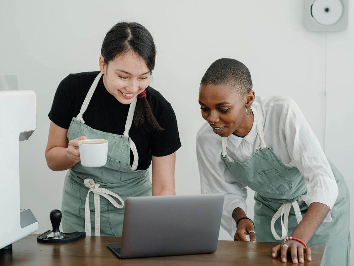 Barristas on computer