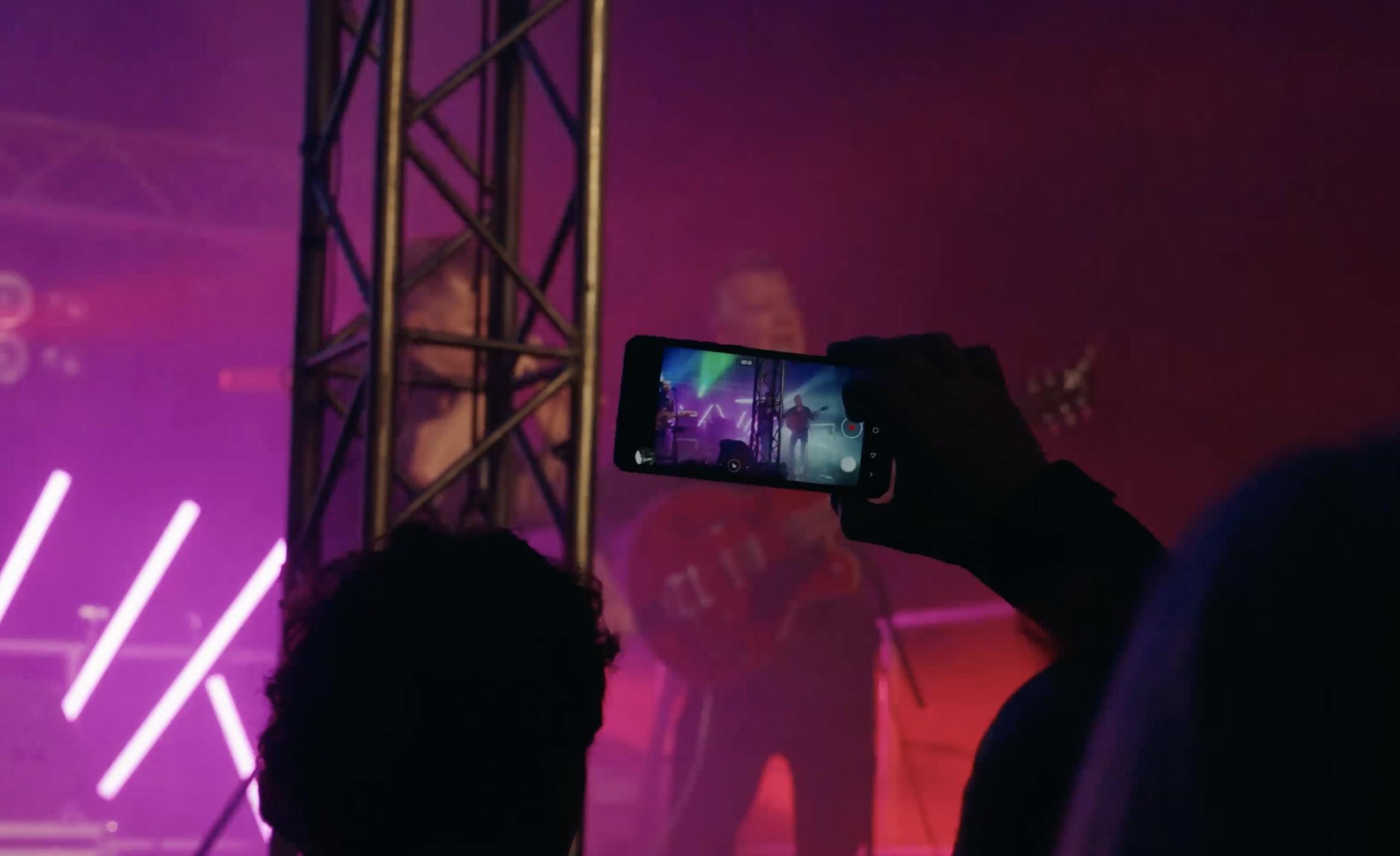 mobile phone recording performance