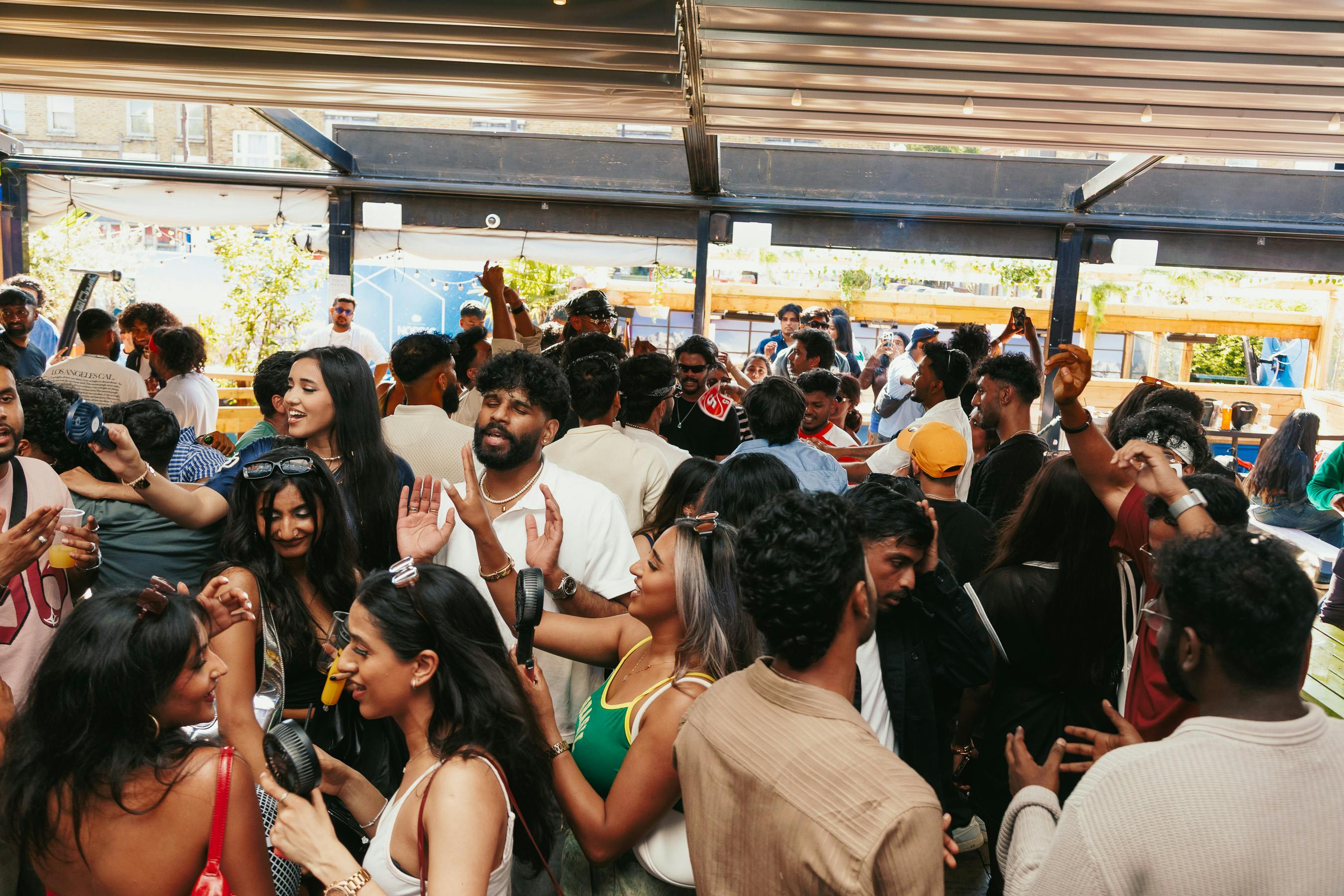 Partying at Mallu Brunch 2